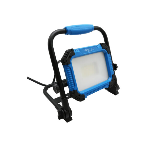 Projetor LED Trabalho Portátil c/ Base Dobrável 50W IP54