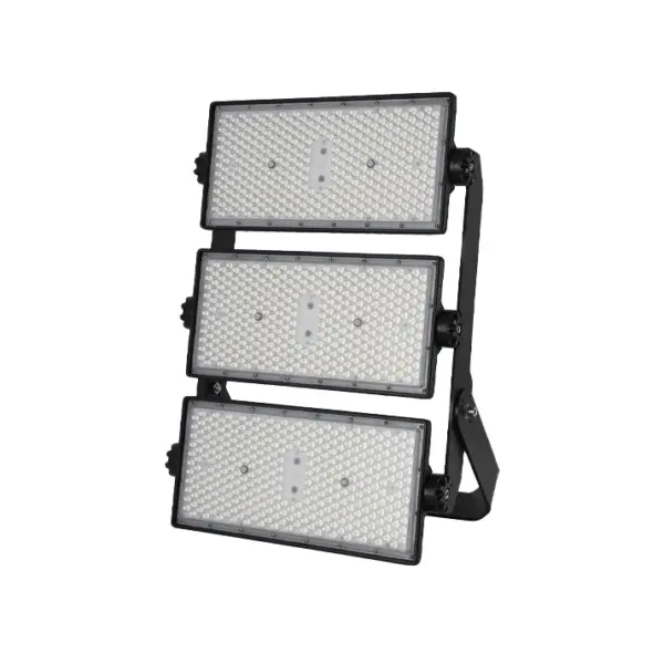 Projetor LED Profissional Titan Preto 750W IP65