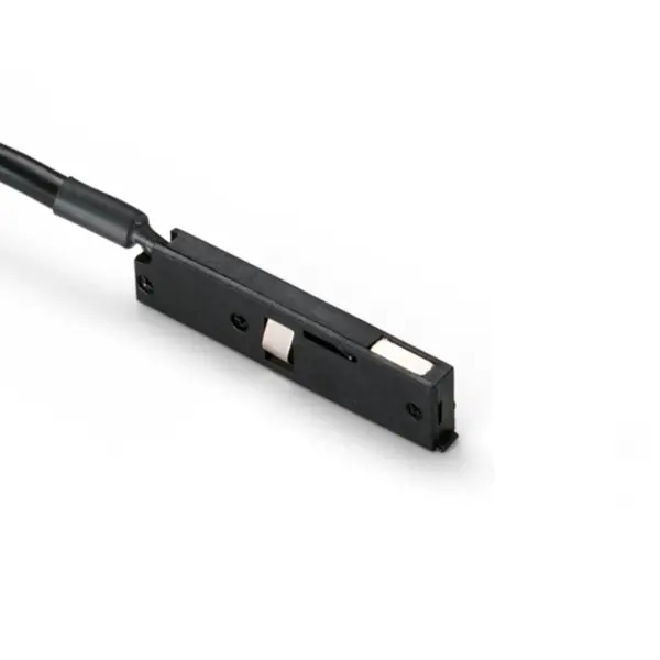 Conector Principal p/ Calha Magnética Deva Preto